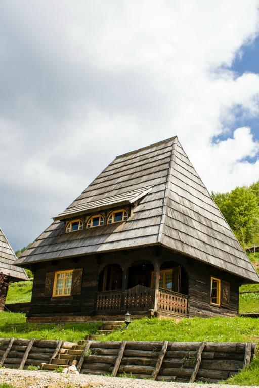 Raven'S Nest Salciua de Jos Ngoại thất bức ảnh
